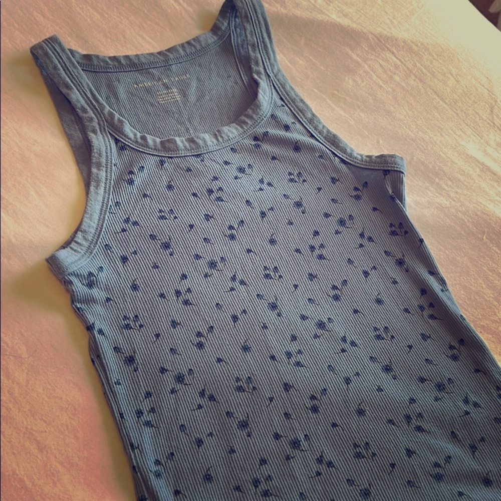 American Eagle tank top